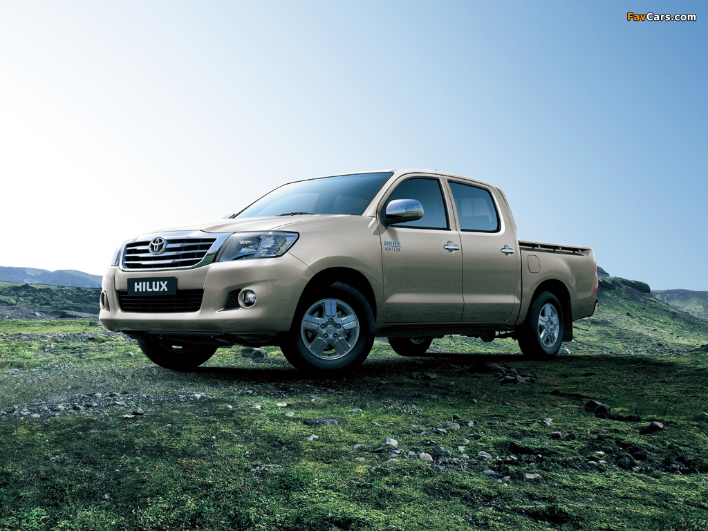 Toyota Hilux Double Cab 4x2 2011 pictures (1024 x 768)