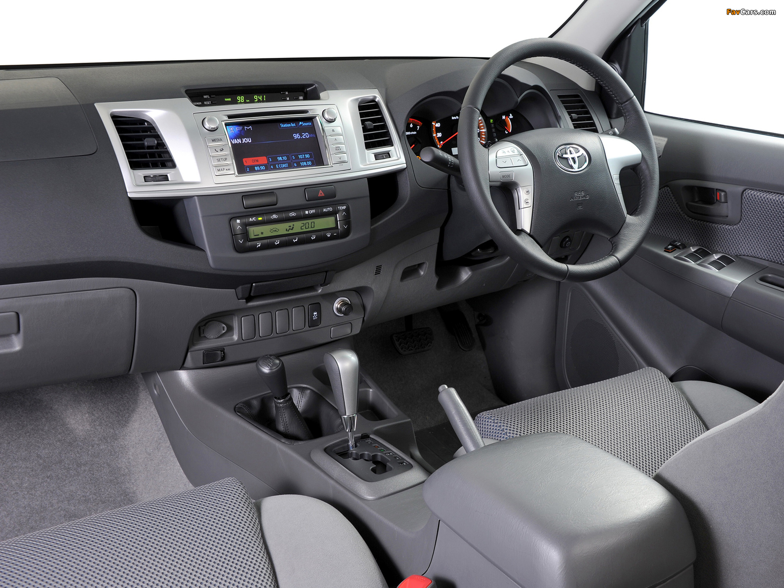 Toyota Hilux Double Cab ZA-spec 2011 pictures (1600 x 1200)