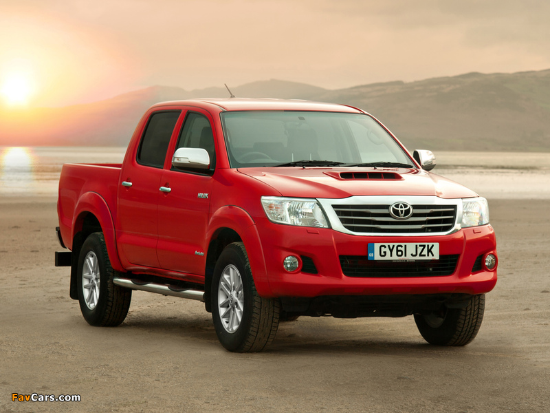 Toyota Hilux Double Cab UK-spec 2011 pictures (800 x 600)