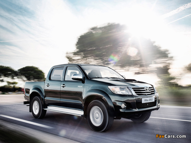 Toyota Hilux Double Cab 2011 wallpapers (640 x 480)