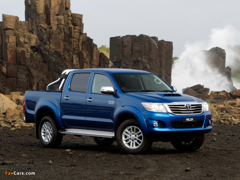 Toyota Hilux SR5 Double Cab 4x4 AU-spec 2011 wallpapers (800 x 600)