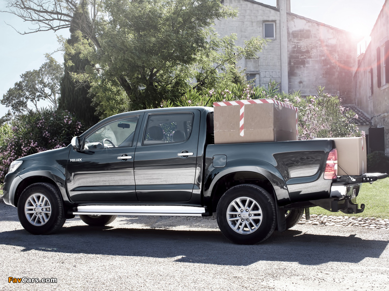 Toyota Hilux Double Cab 2011 wallpapers (800 x 600)