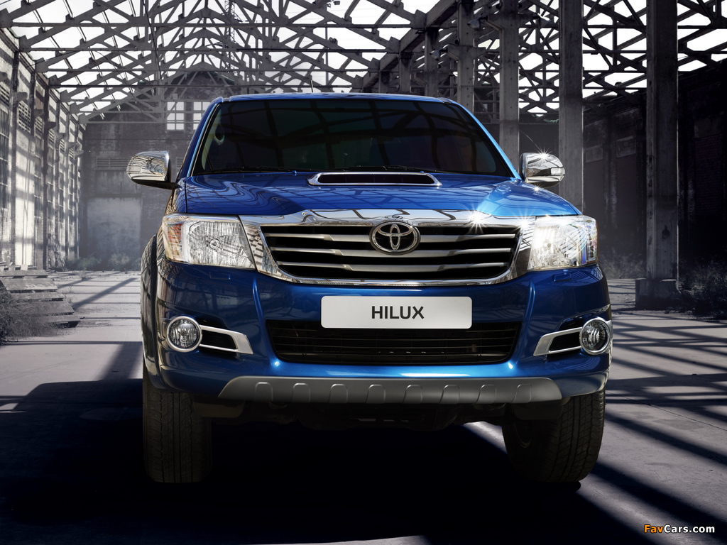 Toyota Hilux Invincible Double Cab 2013 pictures (1024 x 768)