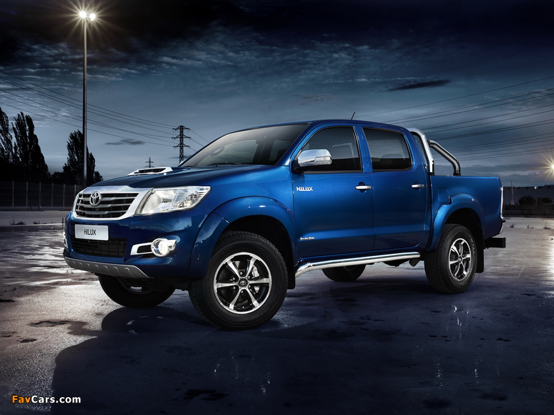 Toyota Hilux Invincible Double Cab 2013 wallpapers (800 x 600)