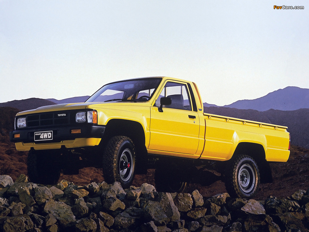 Toyota Hilux Regular Cab 1983–88 wallpapers (1024 x 768)