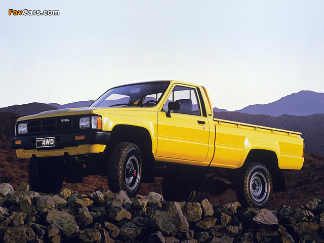 Toyota Hilux Regular Cab 1983–88 wallpapers (640 x 480)