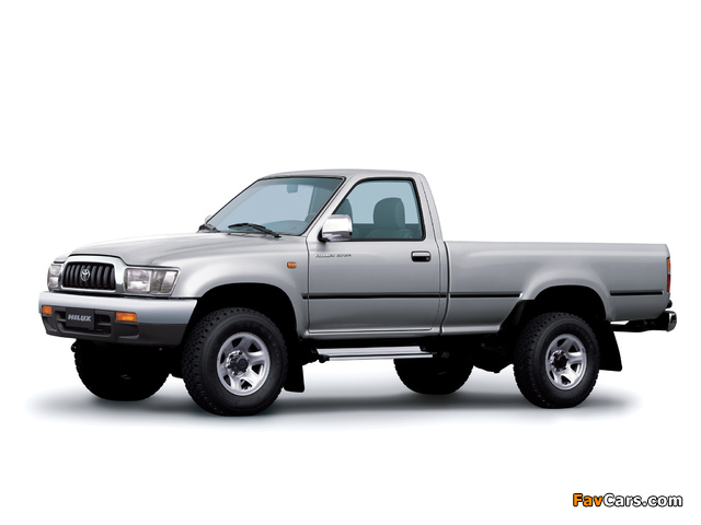 Toyota Hilux 2700i Single Cab 4WD BR-spec 2001–05 wallpapers (640 x 480)