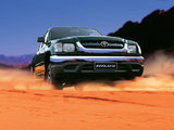 Toyota Hilux Double Cab 2001–05 wallpapers