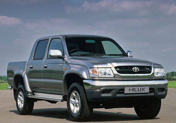 Toyota Hilux Double Cab UK-spec 2001–05 wallpapers