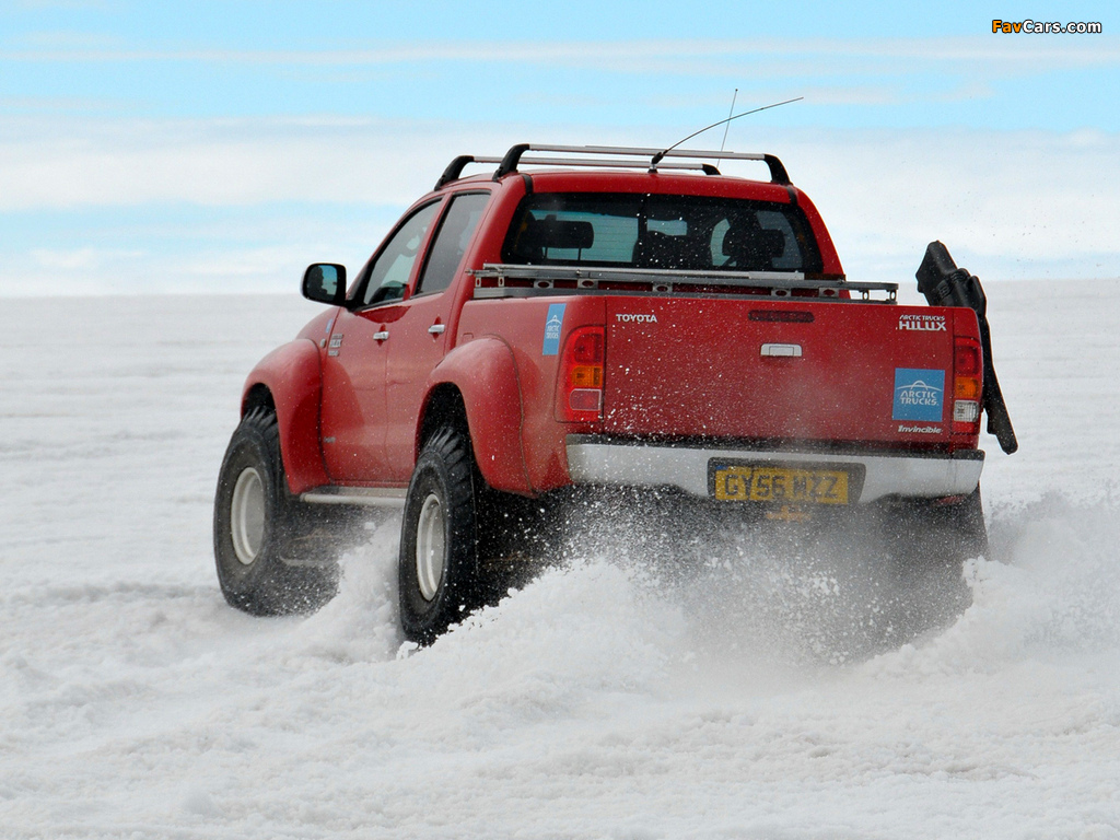 Arctic Trucks Toyota Hilux Invincible AT38 2007 wallpapers (1024 x 768)