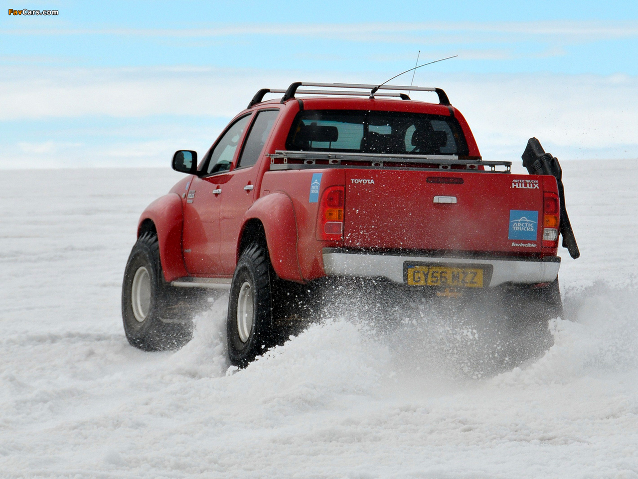 Arctic Trucks Toyota Hilux Invincible AT38 2007 wallpapers (1280 x 960)