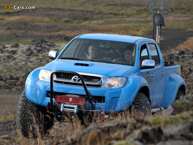 Arctic Trucks Toyota Hilux AT44 2007 wallpapers (640 x 480)