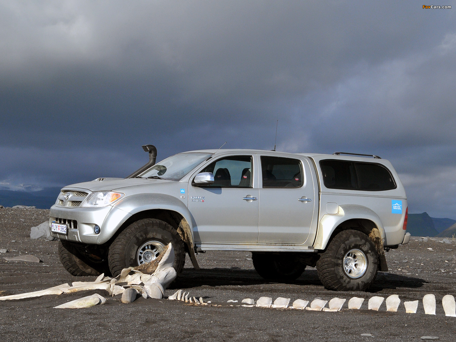 Arctic Trucks Toyota Hilux Double Cab AT35 2007 wallpapers (1600 x 1200)