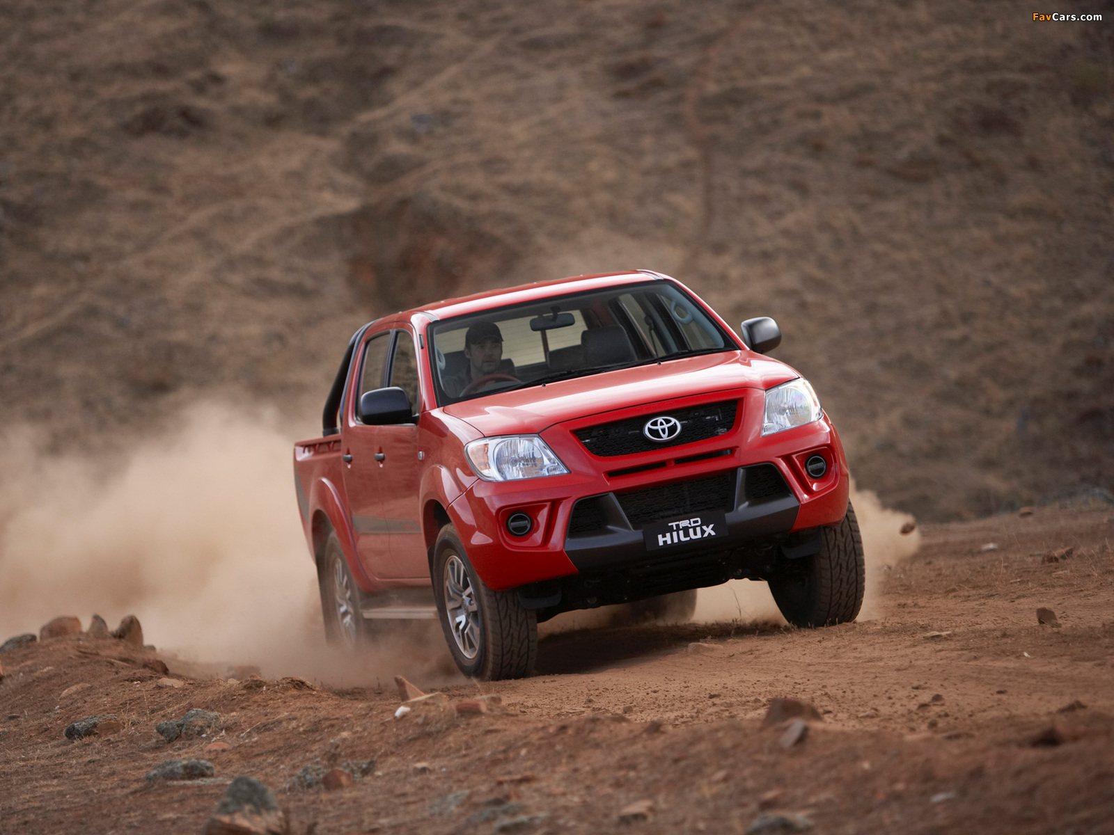TRD Toyota Hilux 2008 wallpapers (1600 x 1200)