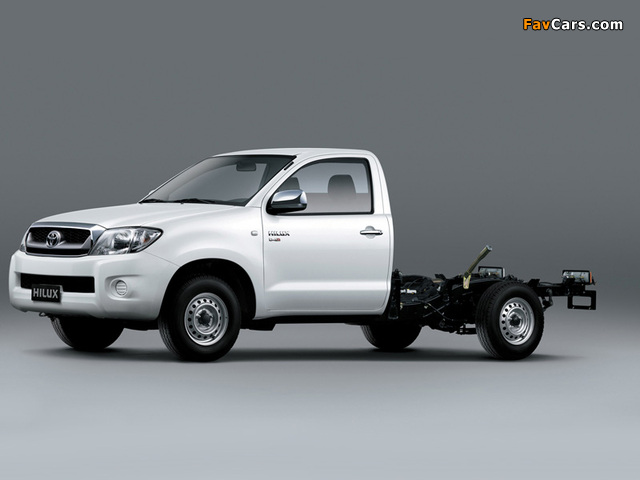 Toyota Hilux Chassis Cab 4x2 2008–11 wallpapers (640 x 480)