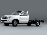 Toyota Hilux Chassis Cab 4x2 2008–11 wallpapers