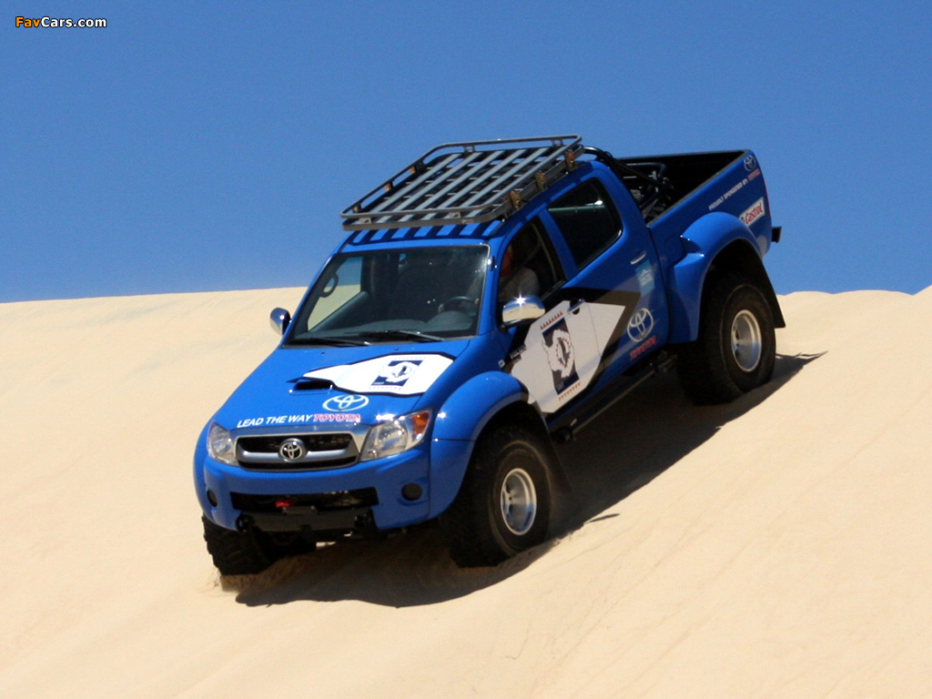 Arctic Trucks Toyota Hilux AT38 2010 wallpapers (1024 x 768)