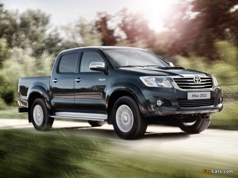 Toyota Hilux Double Cab 2011 wallpapers (800 x 600)