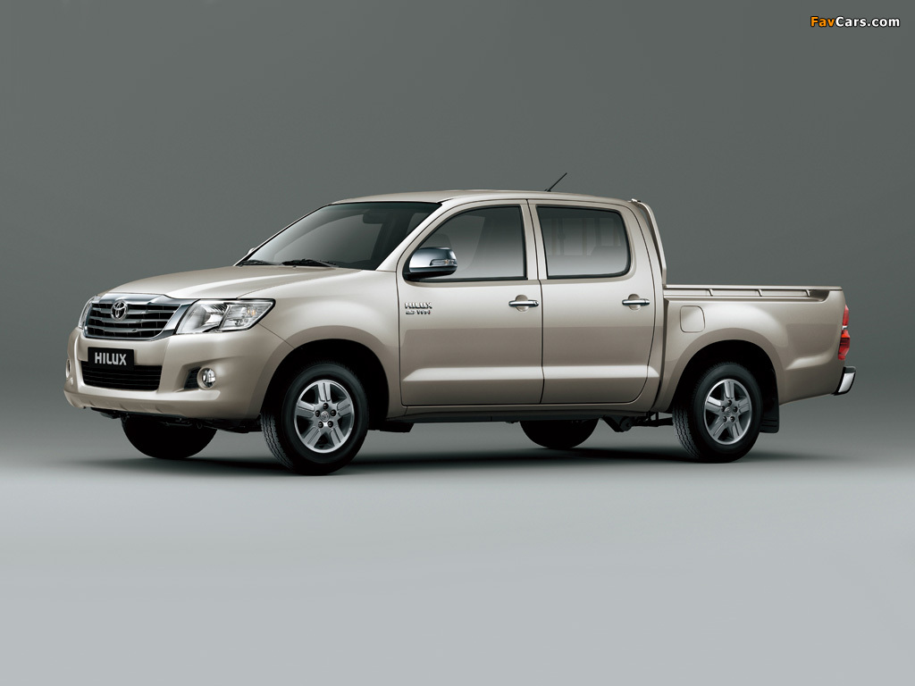 Toyota Hilux Double Cab 4x2 2011 wallpapers (1024 x 768)