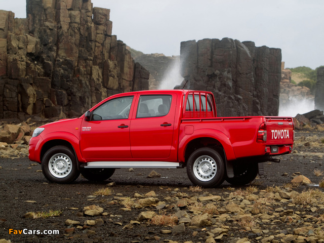 Toyota Hilux SR Double Cab 4x4 AU-spec 2011 wallpapers (640 x 480)