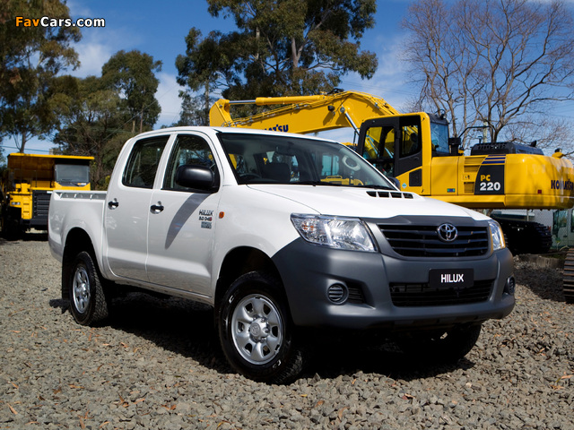 Toyota Hilux WorkMate Double Cab 4x4 AU-spec 2011 wallpapers (640 x 480)