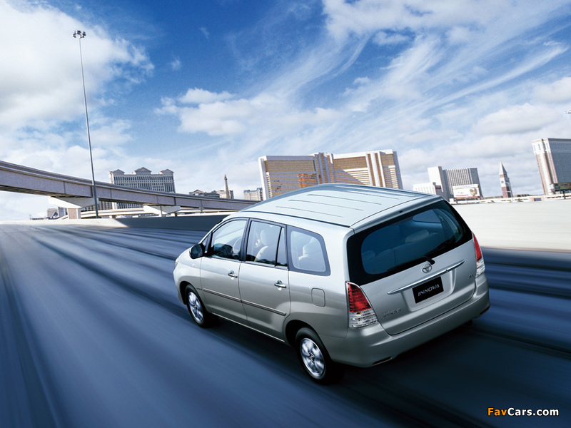 Images of Toyota Innova 2008 (800 x 600)