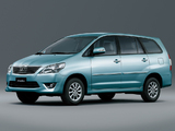 Images of Toyota Innova 2011