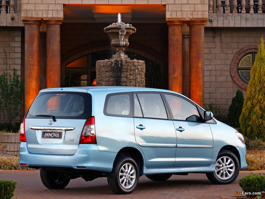 Photos of Toyota Innova ZA-spec 2011 (1024 x 768)