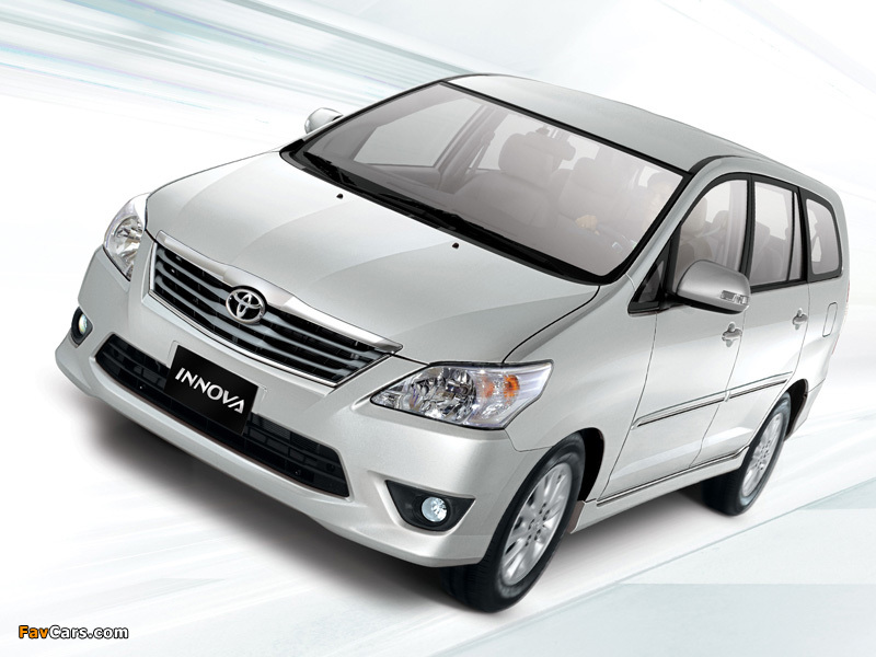 Photos of Toyota Innova 2011 (800 x 600)