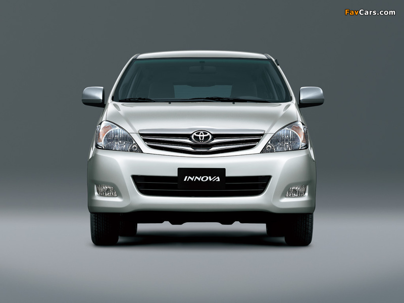 Pictures of Toyota Innova 2008 (800 x 600)