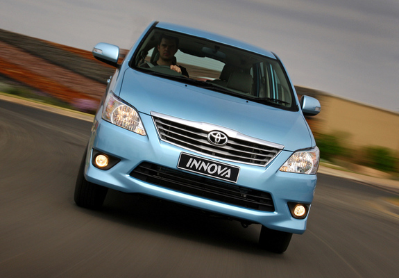 Toyota Innova ZA-spec 2011 wallpapers