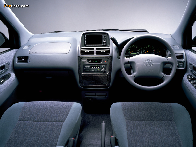Toyota Ipsum (XM10G) 1996–2001 images (800 x 600)
