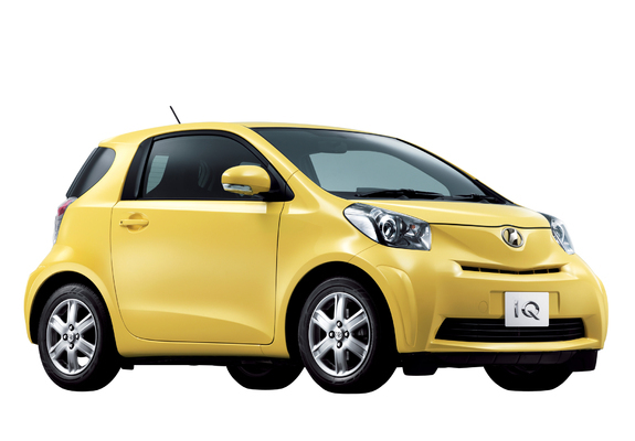 Images of Toyota iQ JP-spec (KGJ10) 2008