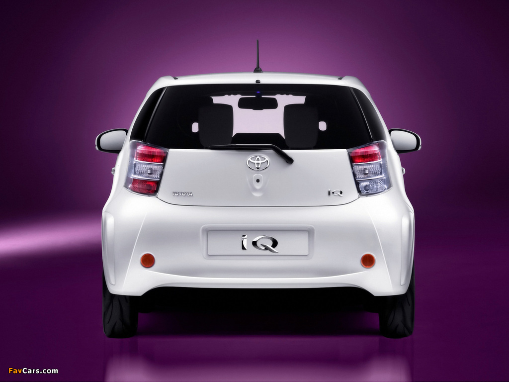 Images of Toyota iQ (KGJ10) 2008 (1024 x 768)