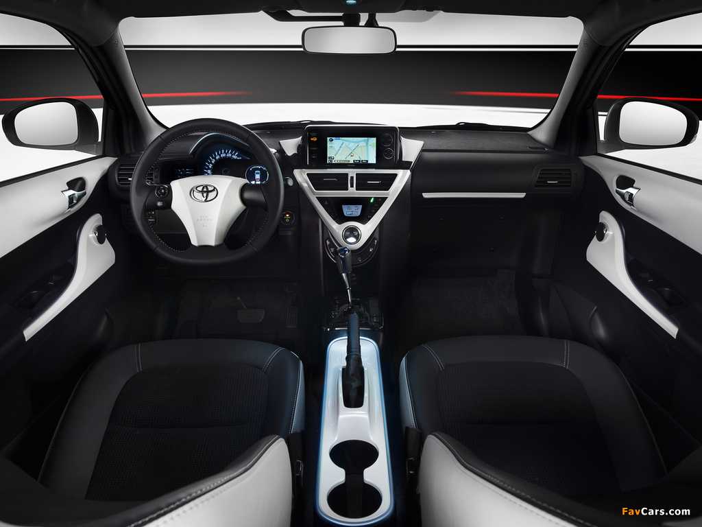 Images of Toyota iQ EV 2012 (1024 x 768)