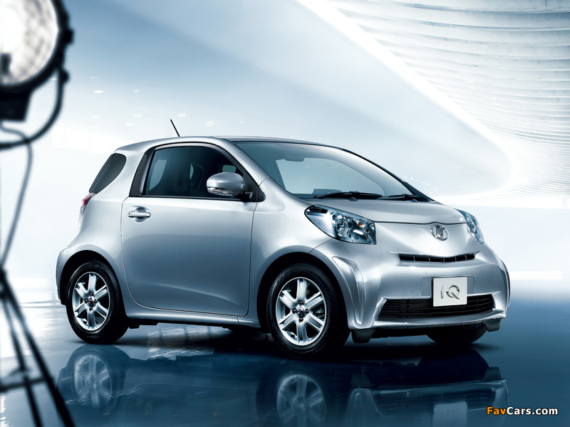 Photos of Toyota iQ JP-spec (KGJ10) 2008 (800 x 600)