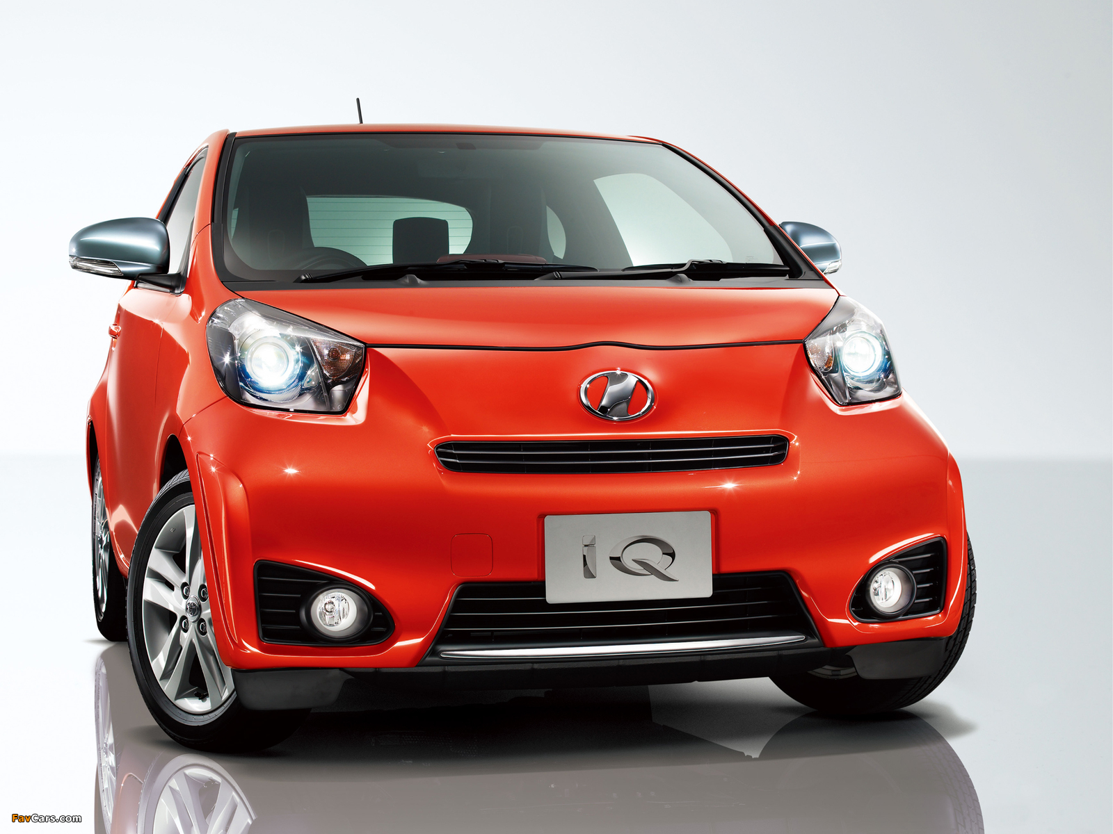 Photos of Toyota iQ → (Go) (KGJ10) 2010 (1600 x 1200)