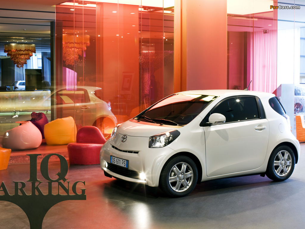 Pictures of Toyota iQ (KGJ10) 2008 (1024 x 768)