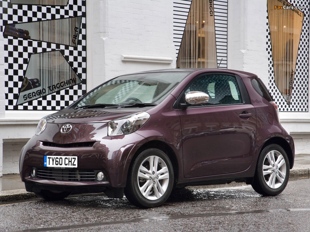 Pictures of Toyota iQ UK-spec (KGJ10) 2009 (1024 x 768)