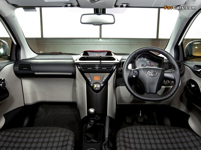 Pictures of Toyota iQ UK-spec (KGJ10) 2009 (640 x 480)