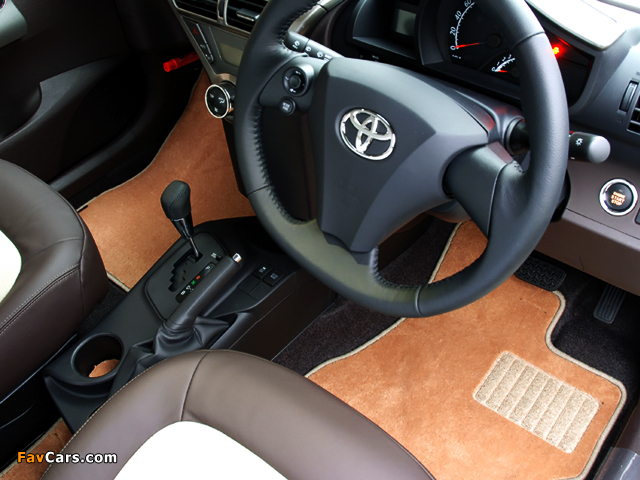 LX-Mode Toyota iQ 2008 images (640 x 480)