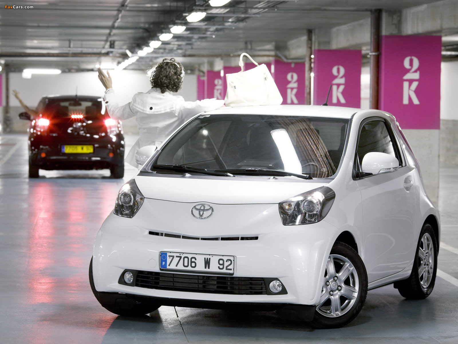 Toyota iQ (KGJ10) 2008 images (1600 x 1200)