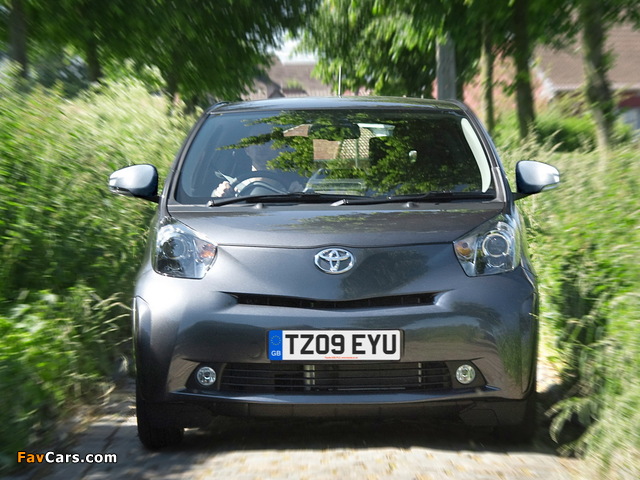 Toyota iQ UK-spec (KGJ10) 2009 images (640 x 480)