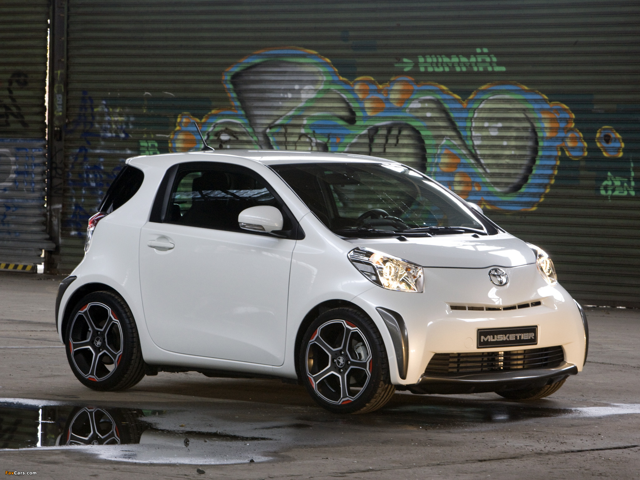 Musketier Toyota iQ 2009 pictures (2048 x 1536)