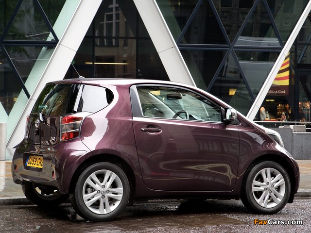 Toyota iQ UK-spec (KGJ10) 2009 pictures (640 x 480)