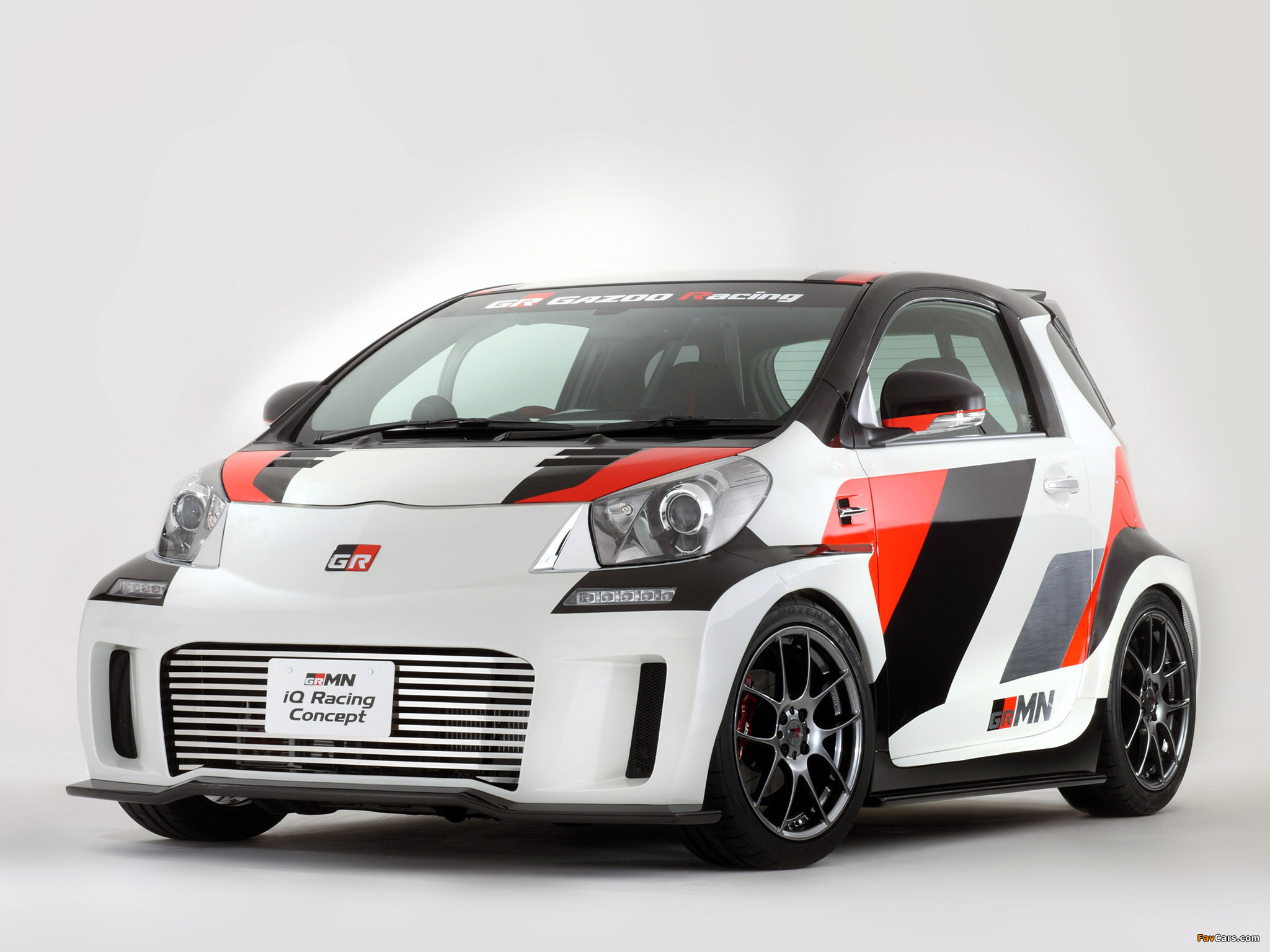 GRMN Toyota iQ Racing Concept 2011 images (2048 x 1536)