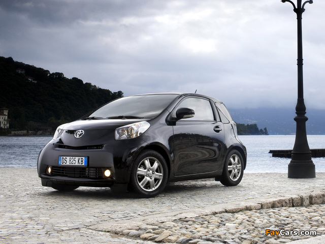 Toyota iQ (KGJ10) 2008 wallpapers (640 x 480)