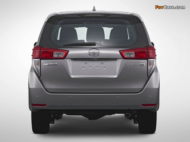 Toyota Kijang Innova 2015 images (640 x 480)