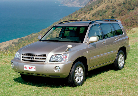 Photos of Toyota Kluger 2003–07