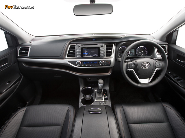 Photos of Toyota Kluger 2014 (640 x 480)